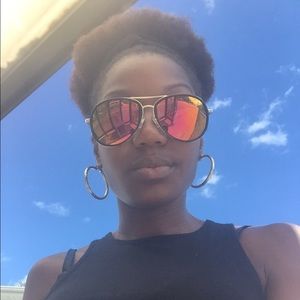 Meet your Posher, Bianca