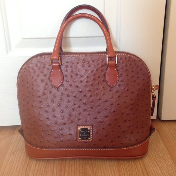 Ostrich skin Dooney & Burke