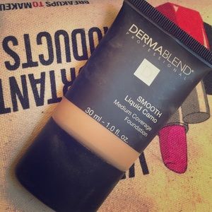 Dermablend liquid camo medium coverage foundation