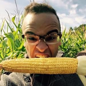 Meet your Posher, Johnathan