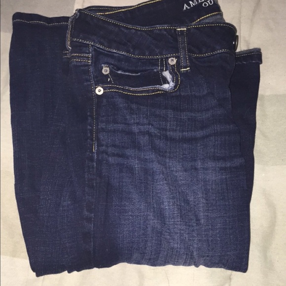 American Eagle blue jeans