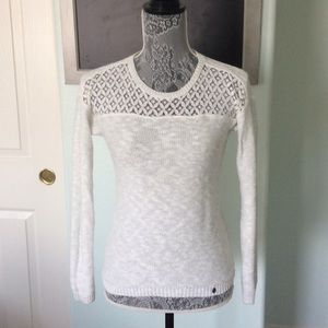 ABERCROMBIE & FITCH White Knit Sweater