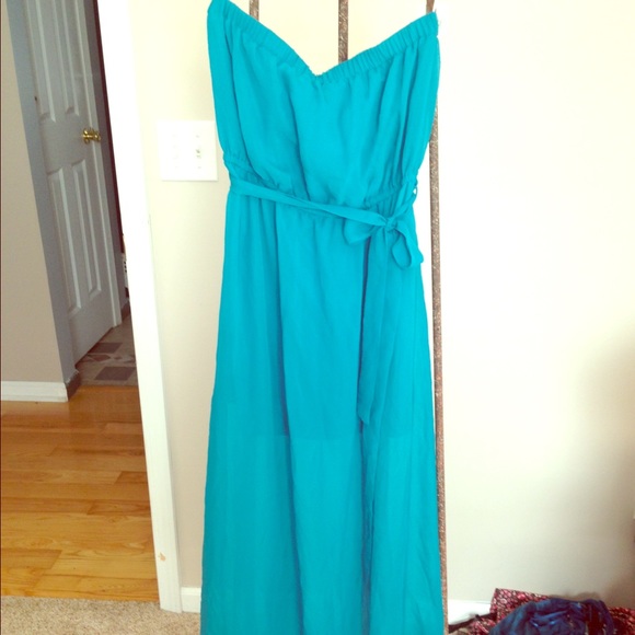 Sea blue dress