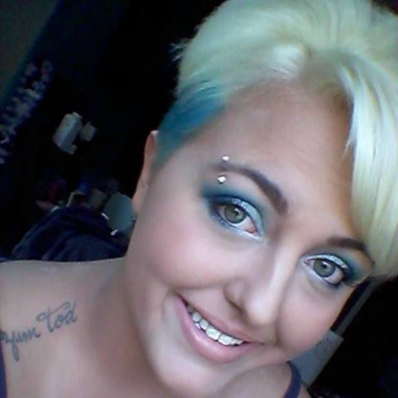 Meet your Posher, Lee - Picture 1 of 1