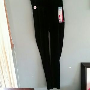 Woman's velvet leggings