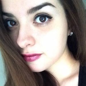 Meet your Posher, Alondra