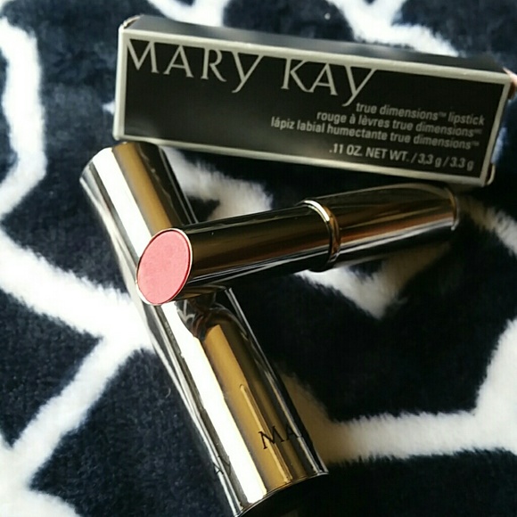 Wild about Pink true Dimensions Lipstick - Picture 1 of 4