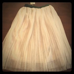 EVERLY tule skirt NWT