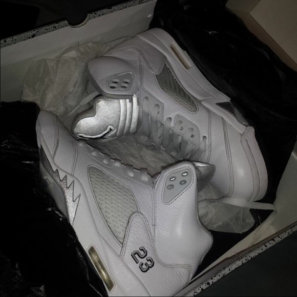 Air Jordan 5, white Metallics