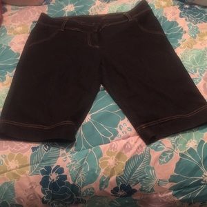 FINAL LISTING DONATING 4-8-16!! Bermuda Shorts