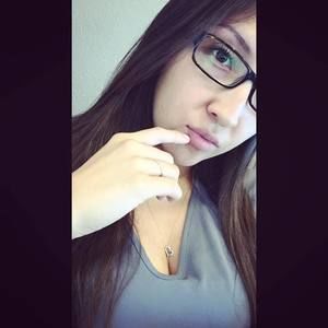 Meet your Posher, Kelsey