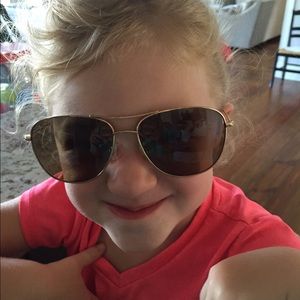 Meet your Posher, Rhonda