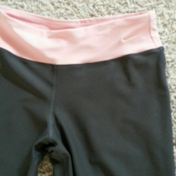 NWOT Nike Dri-fit Capris