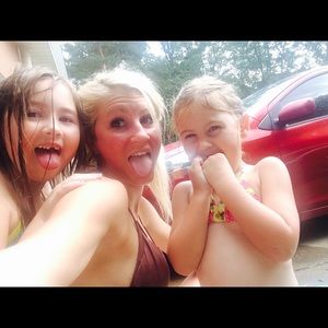 Meet your Posher, Alyshia