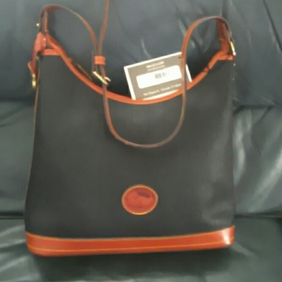 Brand New Dooney & Bourke large black hobo purse