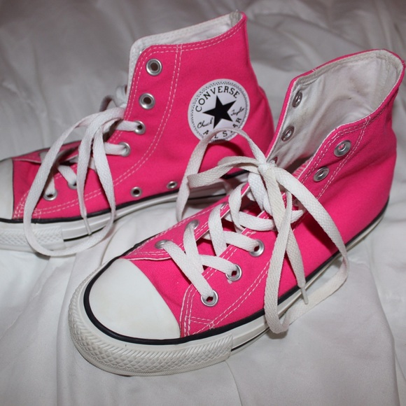 Pink Hightop Converse All-Stars