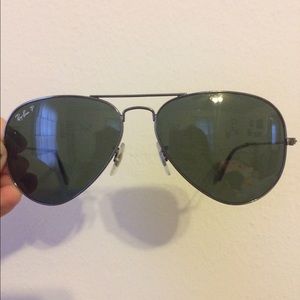 Ray ban (black) aviators good condition