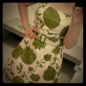 HP 🎉 vintage 50s style leaf print