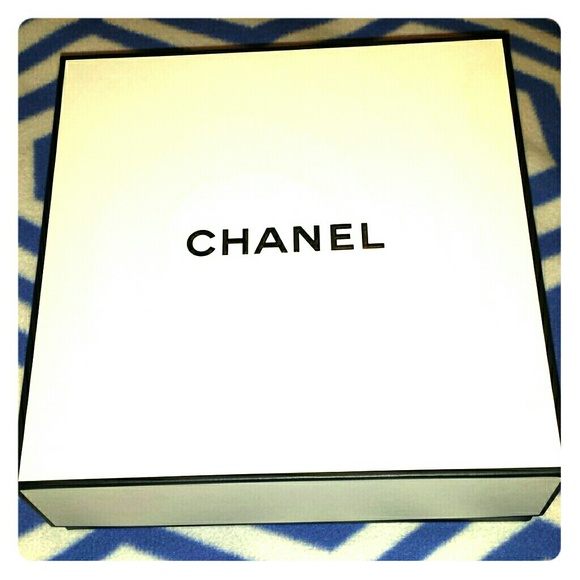 Chanel Boxes ☆ FREE SHIPPING ☆