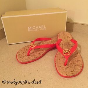 Michael Kors MK flip flops/sandals