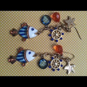 Fish dangling earrings