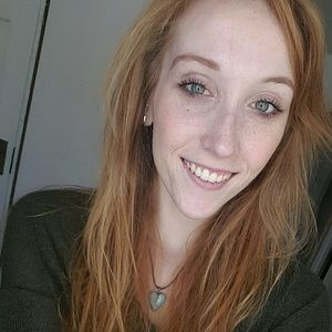 Meet your Posher, Courtney