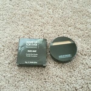 Bundle 2 make up forever duo mat 203