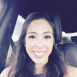 Meet your Posher, Gloria