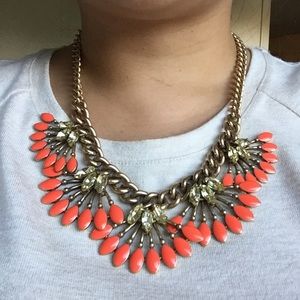 Stella & Dot Coral Cay Necklace