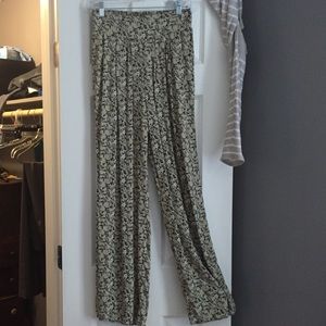 High wasted floral pants
