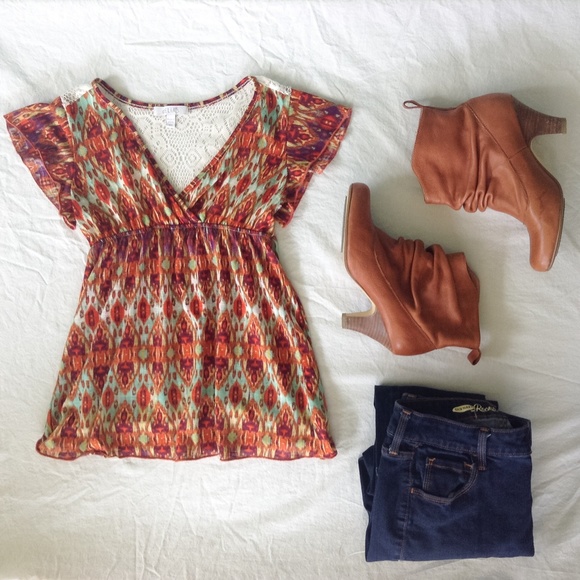 Delias- Fall top