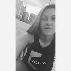 Meet your Posher, Brianna