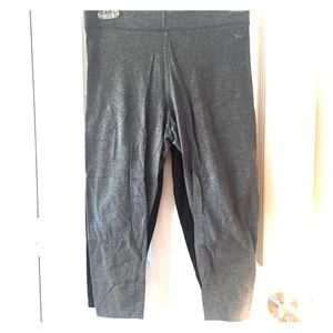 2 Pairs VS Pink leggings