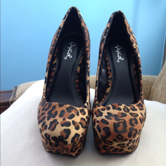 Leopard Print Platforms🍇