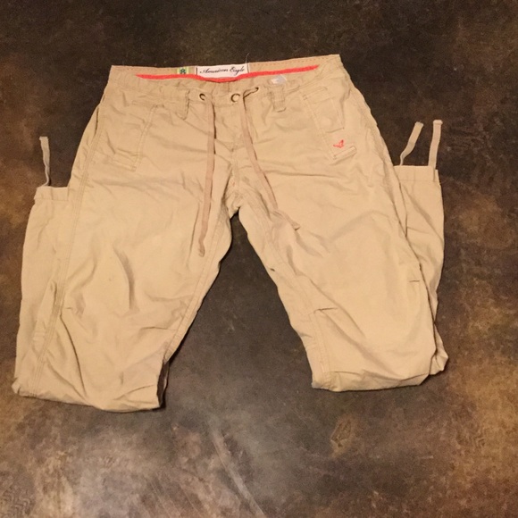 Women's Khaki American Eagle Baggy Pants Size 8