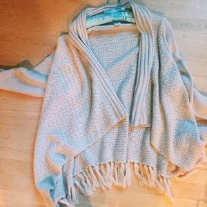 CREAM OVERSIZED FRINGED CARDIGAN!