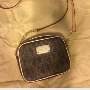 Michael Kors Crossbody Bag