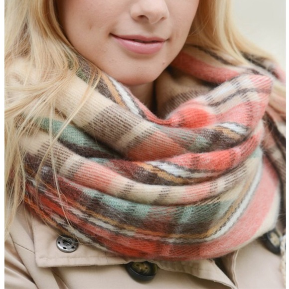 Accessories - 🆕The EMSLEY plaid infinity scarf - HARVEST