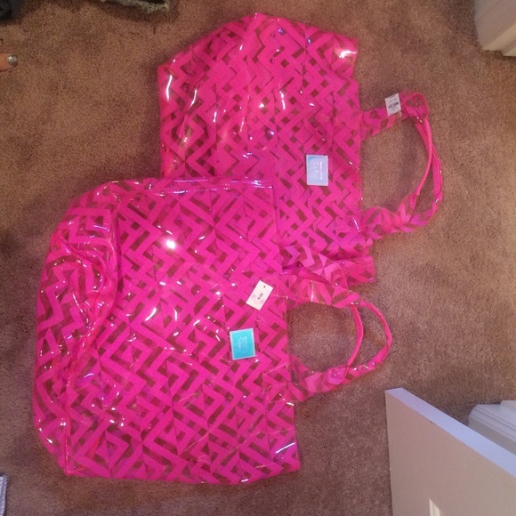 2 Victoria secrets tote bags