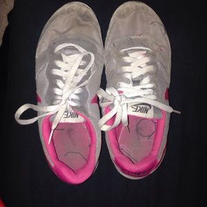 Size 8 Nike shoes