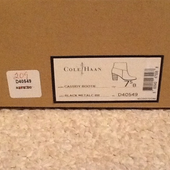 Cole Haan Cassidy Bootie - Picture 4 of 4