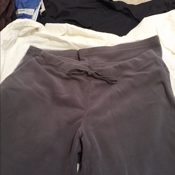 Tek Gear grey sweat pants!