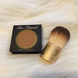 Chocolate soleil bronzer and mini brush