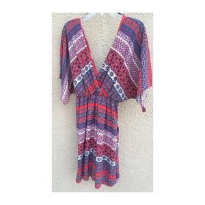 Cute dress with quarter length sleeve