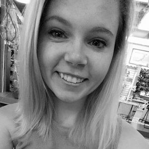 Meet your Posher, Brittney