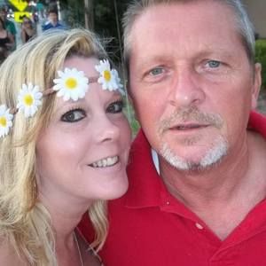 Meet your Posher, Denna