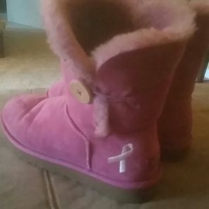 Pink Uggs for breast cancer awareness