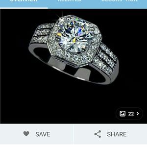 Meet your Posher, Antonia