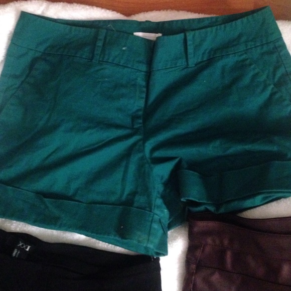 3 pair of shorts - Picture 4 of 4