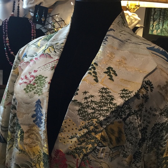 Vintage Jackets & Blazers - Elegant  Vintage Brocade floor length jacket